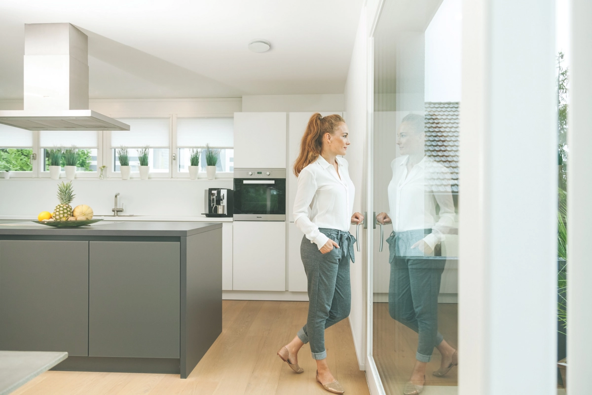 Zehnder Abluft Tellerventil mit Filter, ComfoValve Luna E 125