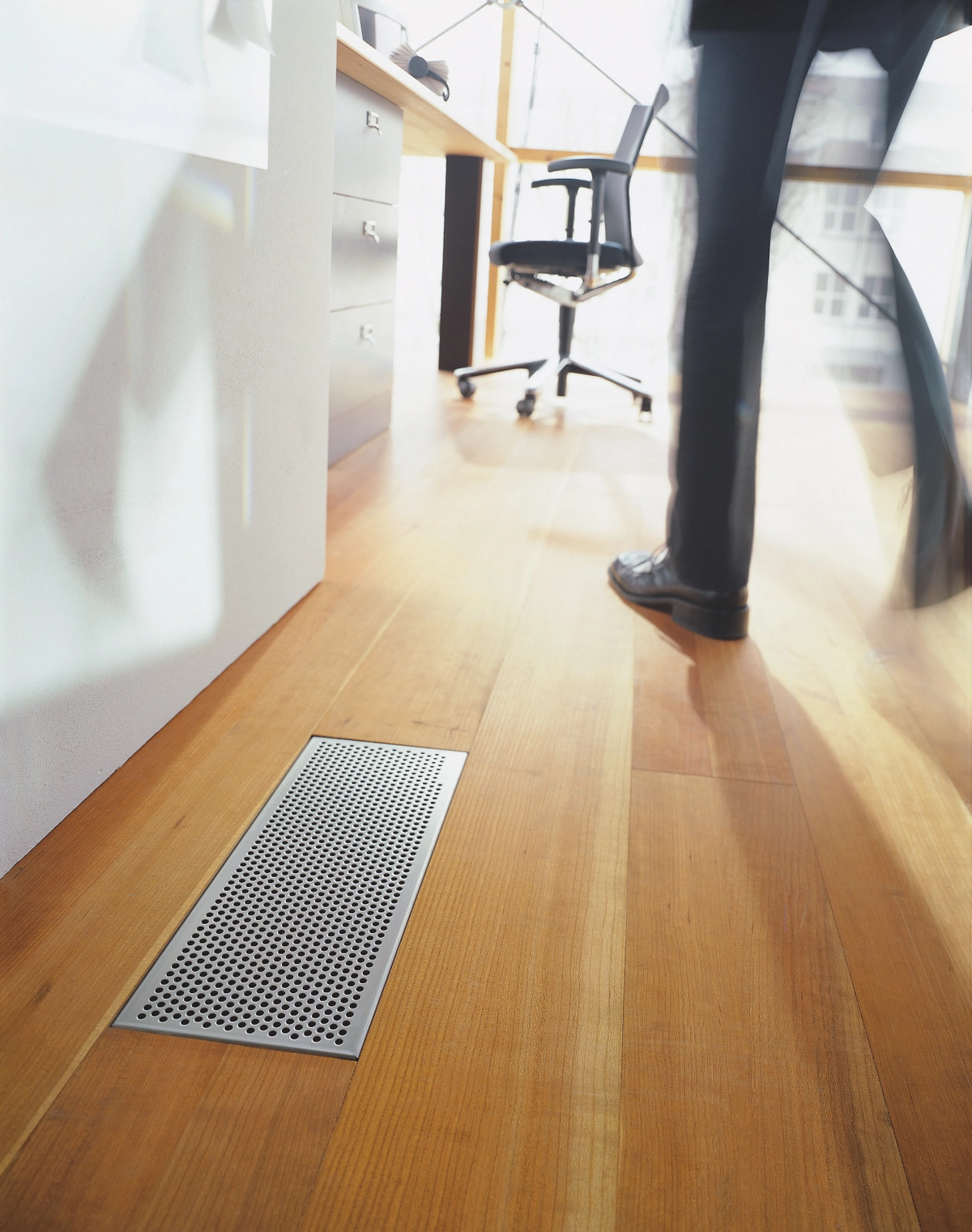 Zehnder Design-Gitter CLF, Torino, weiß, 350 x 130 mm